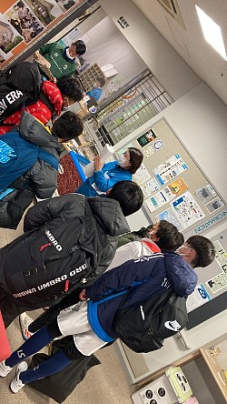 1/28・29 U-12 宿泊 頷いたりして聞く姿勢は良し